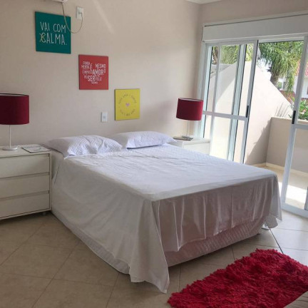 Imagem Casa com 5 Quartos à Venda, 373 m² em Jurerê - Florianópolis