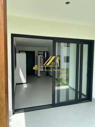 Imagem Imóvel com 2 Quartos à Venda, 55 m² em Praia Do Forte - Mata De São João Imagem Imóvel com 2 Quartos à Venda, 55 m² em Praia Do Forte - Mata De São João