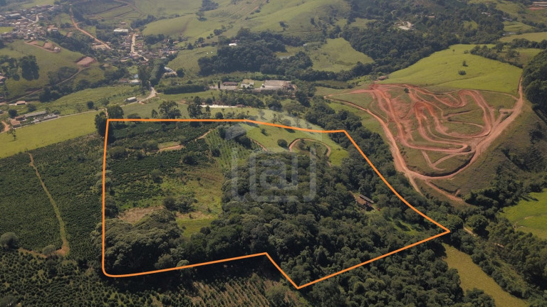 Imagem Imóvel com 1 Quarto à Venda, 3 m² em Pinhalzinho - Campestre