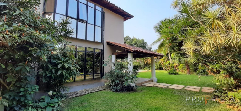Casa de Condomínio com 5 Quartos à Venda,  em Recreio Dos Bandeirantes - Rio De Janeiro