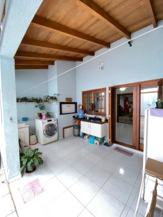 Imagem Casa com 2 Quartos à Venda, 170 m² em Sarandi - Porto Alegre