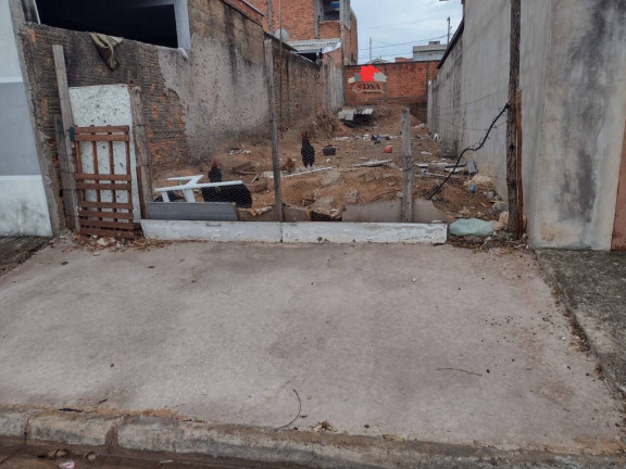 Terreno à Venda, 125 m² em Parque Orestes ôngaro - Hortolândia