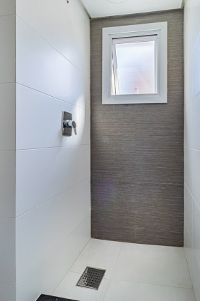 Imagem Imóvel com 2 Quartos à Venda, 83 m² em Petrópolis - Porto Alegre Imagem Imóvel com 2 Quartos à Venda, 83 m² em Petrópolis - Porto Alegre