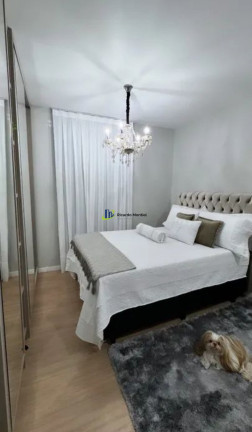 Imagem Apartamento com 1 Quarto à Venda, 45 m² em Centro - Camboriú