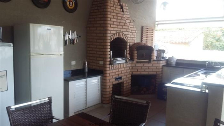 Imagem Casa com 4 Quartos à Venda, 320 m² em Vila Petrópolis - Atibaia Imagem Casa com 4 Quartos à Venda, 320 m² em Vila Petrópolis - Atibaia