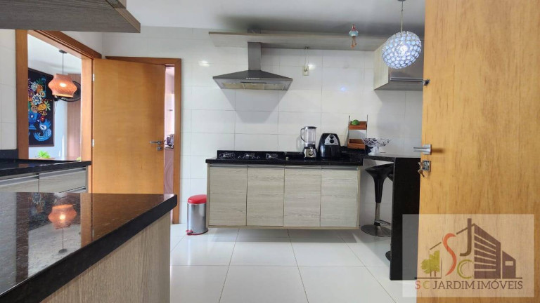 Imagem Casa de Condomínio com 6 Quartos à Venda, 343 m² em Chapada - Manaus