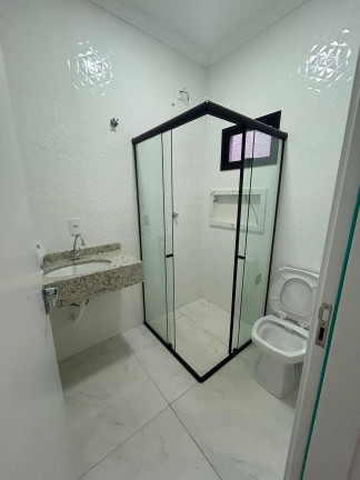 Imagem Casa com 3 Quartos à Venda, 90 m² em Universitário - Cascavel