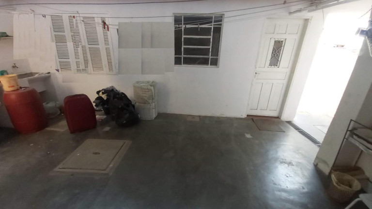 Imagem Casa com 9 Quartos à Venda, 196 m² em Helena Maria - Osasco