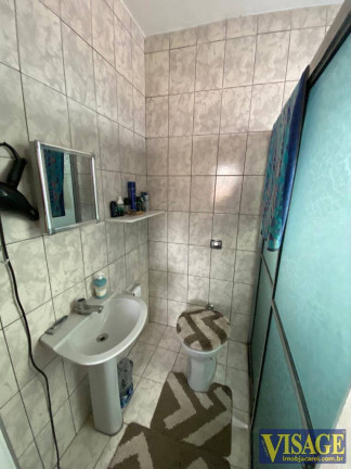 Imagem Casa com 2 Quartos à Venda, em Jd. Sao Jose - Jacareí Imagem Casa com 2 Quartos à Venda, em Jd. Sao Jose - Jacareí