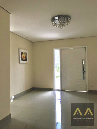 Imagem Casa com 3 Quartos à Venda, 385 m² em Alphaville - Barueri Imagem Casa com 3 Quartos à Venda, 385 m² em Alphaville - Barueri