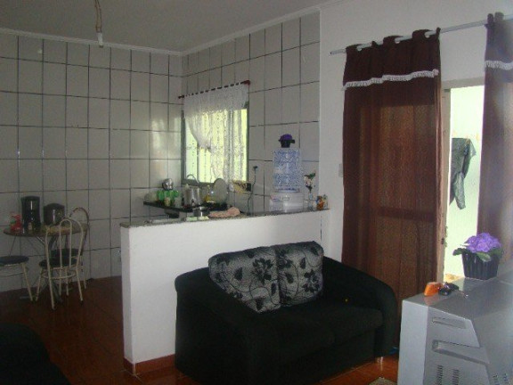 Imagem Casa com 4 Quartos à Venda, 190 m² em Jardim Pararangaba - São José Dos Campos