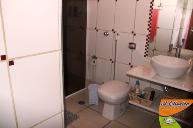 Imagem Sobrado com 7 Quartos à Venda, 216 m² em Perequê Açu - Ubatuba Imagem Sobrado com 7 Quartos à Venda, 216 m² em Perequê Açu - Ubatuba