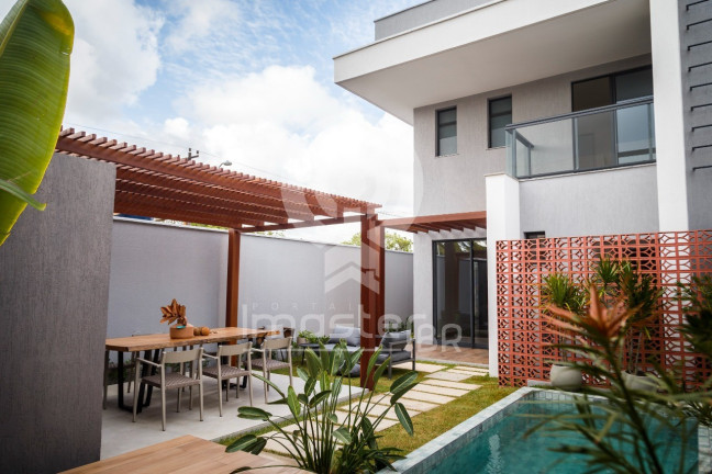 Imagem Casa com 4 Quartos à Venda, 131 m² em Pires Façanha - Eusébio