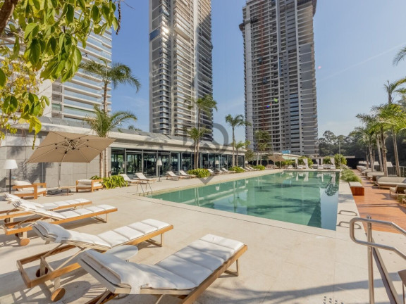 Apartamento com 2 Quartos à Venda, 142 m² em Cidade Jardim - São Paulo