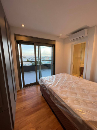Imagem Cobertura com 3 Quartos para Alugar, 150 m² em Jurerê - Florianópolis Imagem Cobertura com 3 Quartos para Alugar, 150 m² em Jurerê - Florianópolis