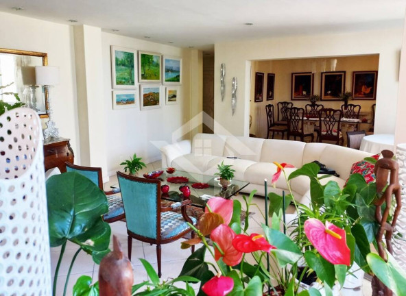 Imagem Apartamento com 4 Quartos à Venda, 247 m² em Copacabana - Rio De Janeiro Imagem Apartamento com 4 Quartos à Venda, 247 m² em Copacabana - Rio De Janeiro
