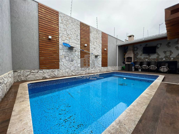 Casa com 3 Quartos à Venda, 180 m² em Balneario Maracana - Praia Grande