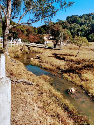 Fazenda à Venda, 40 m² em Barro Vermelho - Cunha