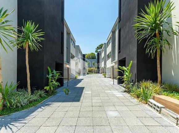 Imagem Casa com 4 Quartos à Venda, 712 m² em Jardim Cordeiro - São Paulo Imagem Casa com 4 Quartos à Venda, 712 m² em Jardim Cordeiro - São Paulo