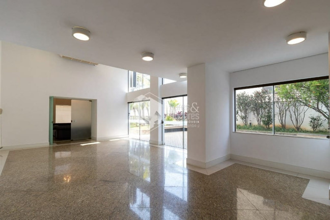 Imagem Apartamento com 4 Quartos à Venda, 260 m² em Aclimação - São Paulo