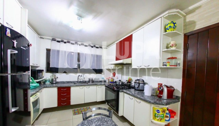 Imagem Casa com 3 Quartos à Venda, 239 m² em Tucuruvi - São Paulo