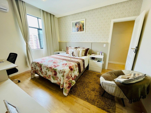 Imagem Imóvel com 3 Quartos à Venda, 196 m² em Pituba - Salvador Imagem Imóvel com 3 Quartos à Venda, 196 m² em Pituba - Salvador