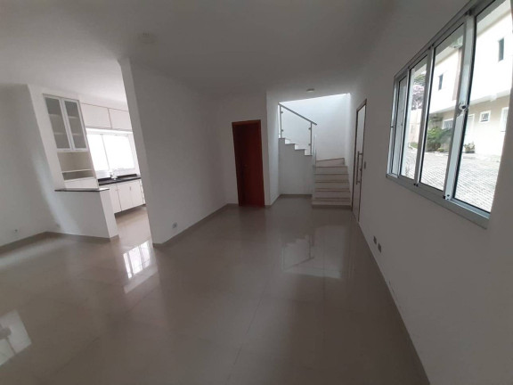 Imagem Casa de Condomínio com 3 Quartos à Venda, 115 m² em Jardim Paulista - Atibaia