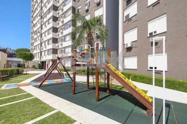 Imagem Apartamento com 3 Quartos à Venda, 72 m² em São João - Porto Alegre