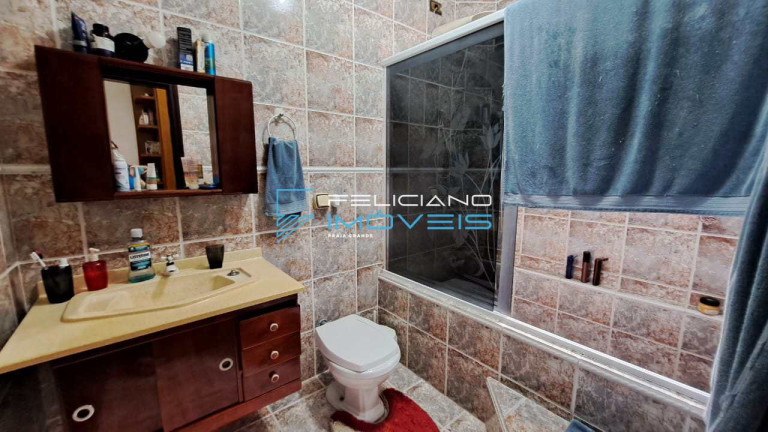 Imagem Casa com 4 Quartos à Venda, 300 m² em Canto Do Forte - Praia Grande Imagem Casa com 4 Quartos à Venda, 300 m² em Canto Do Forte - Praia Grande