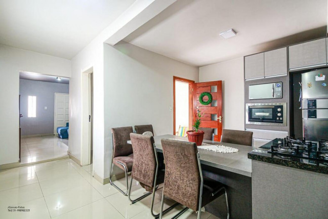 Imagem Casa com 3 Quartos à Venda, 125 m² em Santa Tereza - Porto Alegre Imagem Casa com 3 Quartos à Venda, 125 m² em Santa Tereza - Porto Alegre