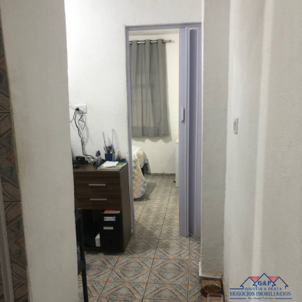 Imagem Casa com 3 Quartos à Venda, em Veloso - Osasco Imagem Casa com 3 Quartos à Venda, em Veloso - Osasco