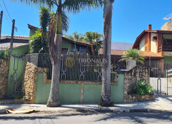 Imagem Casa com 3 Quartos à Venda, 446 m² em Loanda - Atibaia Imagem Casa com 3 Quartos à Venda, 446 m² em Loanda - Atibaia