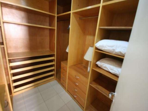 Imagem Apartamento com 3 Quartos para Temporada, 200 m² em Copacabana - Rio De Janeiro