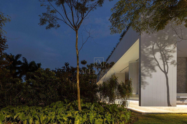 Imagem Casa com 4 Quartos à Venda, 915 m² em Alphaville 01 - Barueri