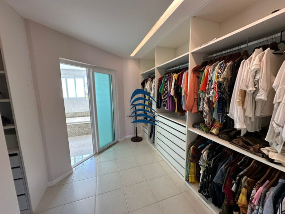 Imagem Casa com 4 Quartos à Venda, 332 m² em Piatã - Salvador Imagem Casa com 4 Quartos à Venda, 332 m² em Piatã - Salvador