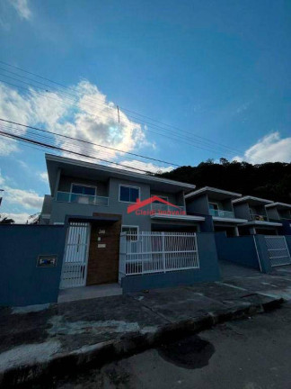 Imagem Sobrado com 3 Quartos à Venda, 166 m² em América - Joinville