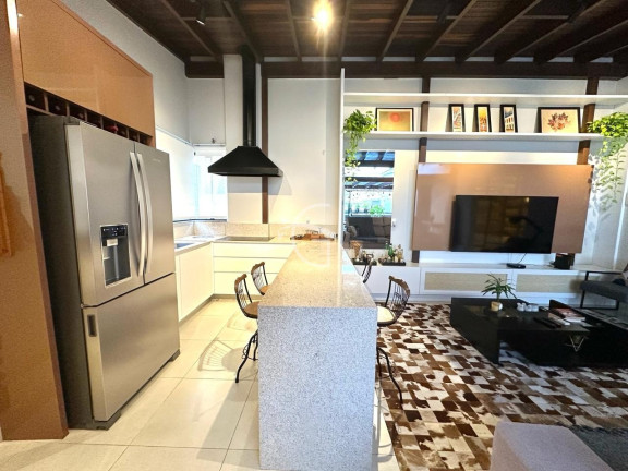 Imagem Imóvel com 2 Quartos à Venda, 188 m² em Costa E Silva - Joinville Imagem Imóvel com 2 Quartos à Venda, 188 m² em Costa E Silva - Joinville
