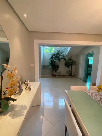 Imagem Casa de Condomínio com 3 Quartos à Venda, 390 m² em Portão - Lauro De Freitas Imagem Casa de Condomínio com 3 Quartos à Venda, 390 m² em Portão - Lauro De Freitas