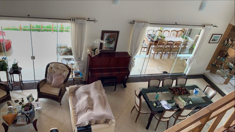 Imagem Casa com 4 Quartos à Venda, em Jardim Das Palmeiras - Bragança Paulista Imagem Casa com 4 Quartos à Venda, em Jardim Das Palmeiras - Bragança Paulista