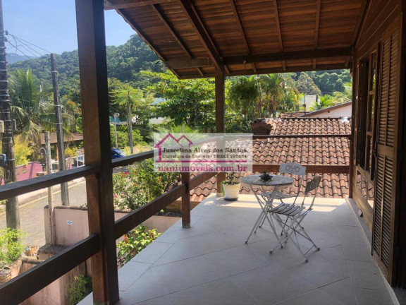 Imagem Casa com 3 Quartos à Venda, 234 m² em Massaguaçu - Caraguatatuba