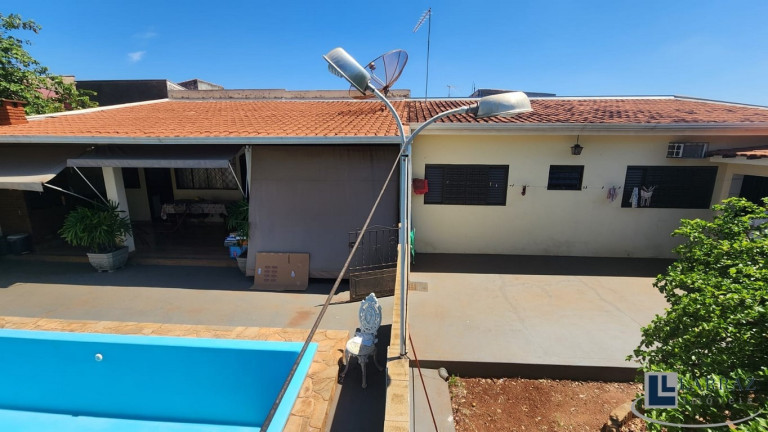 Imagem Imóvel com 3 Quartos à Venda, 120 m² em Vila Virginia - Ribeirão Preto Imagem Imóvel com 3 Quartos à Venda, 120 m² em Vila Virginia - Ribeirão Preto