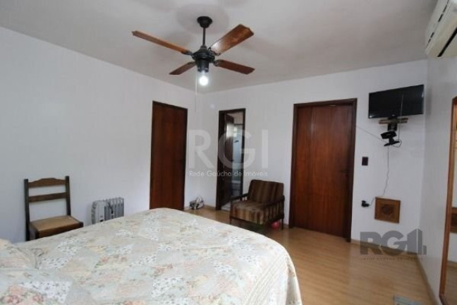 Imagem Casa com 3 Quartos à Venda, 223 m² em Tristeza - Porto Alegre