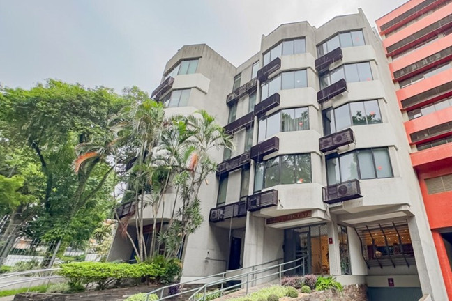 Sala Comercial à Venda, 34 m² em Petrópolis - Porto Alegre