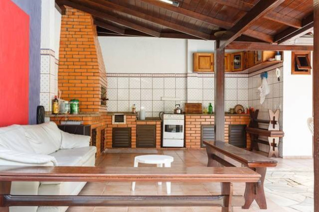Imagem Casa com 4 Quartos à Venda, 385 m² em Centro - Florianópolis