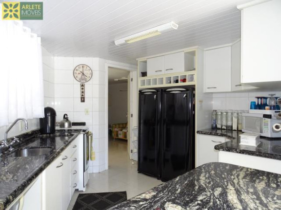 Imagem Casa com 3 Quartos à Venda, 150 m² em Centro - Porto Belo Imagem Casa com 3 Quartos à Venda, 150 m² em Centro - Porto Belo