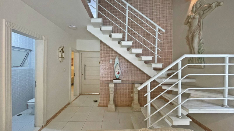 Imagem Casa com 4 Quartos à Venda, 240 m² em Riviera De São Lourenço - Bertioga Imagem Casa com 4 Quartos à Venda, 240 m² em Riviera De São Lourenço - Bertioga