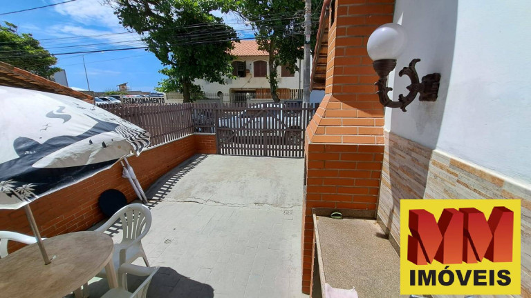 Imagem Casa de Condomínio com 3 Quartos à Venda, 114 m² em Parque Burle - Cabo Frio