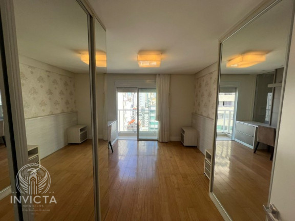 Imagem Apartamento com 3 Quartos à Venda, 130 m² em Centro - Balneário Camboriú Imagem Apartamento com 3 Quartos à Venda, 130 m² em Centro - Balneário Camboriú