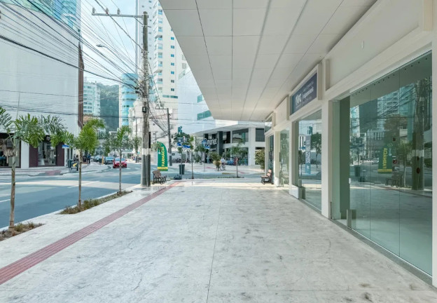 Imagem Sala Comercial à Venda, 80 m² em Pioneiros - Balneário Camboriú Imagem Sala Comercial à Venda, 80 m² em Pioneiros - Balneário Camboriú