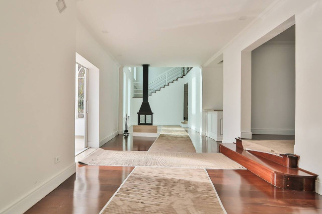 Imagem Casa com 4 Quartos para Alugar, 500 m² em Alphaville - Santana De Parnaíba Imagem Casa com 4 Quartos para Alugar, 500 m² em Alphaville - Santana De Parnaíba